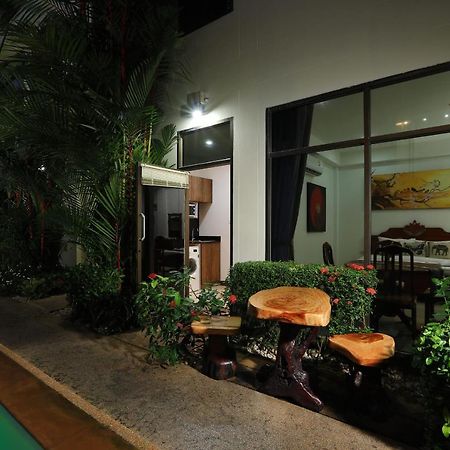 Apartmán Palm Oasis Nai Harn Exteriér fotografie